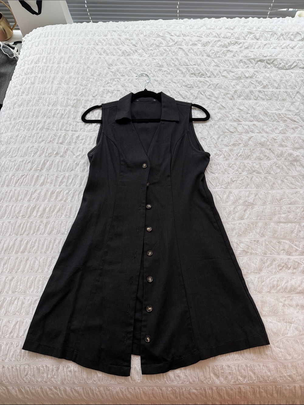 Linen blend black sleeveless dress. Size XS